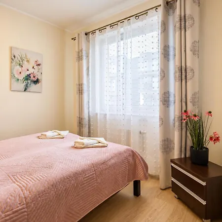 Casa vacanze Dla 8 Osob - Parking - 200 Metrow Do Plazy - Komandorska 3e-3g - Bryza *