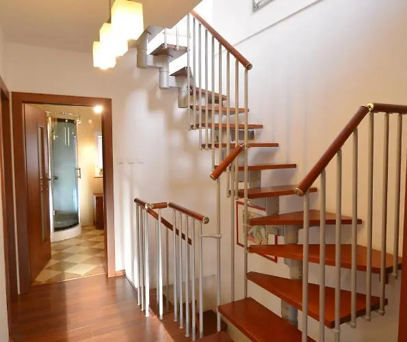 Bryza - Family - Parking - Komandorska 3e-3g *